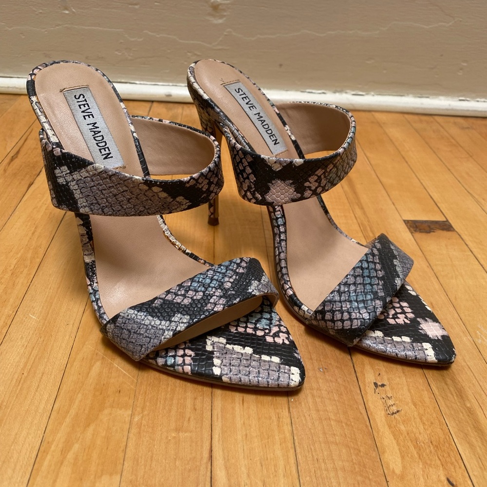 Snake-print Stilettos